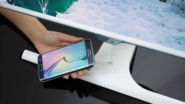 Yangi Samsung monitori smartfonlarni “xavoda” zaryad qiladi