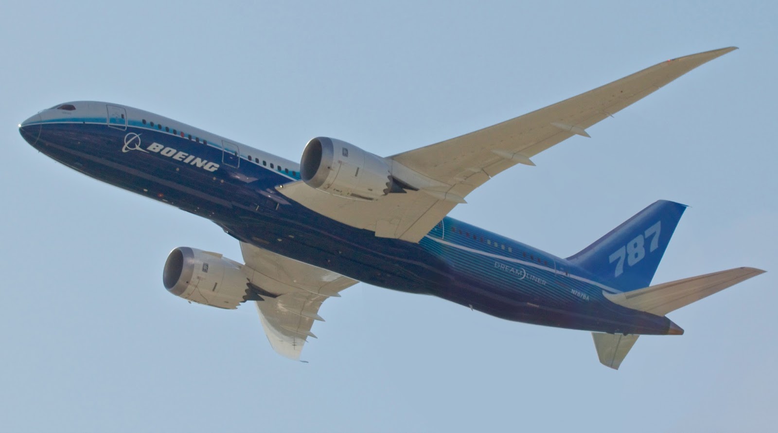 Yangi Boeing 787 Dreamliner samolyoti sentyabr oyidan uchishni boshlaydi