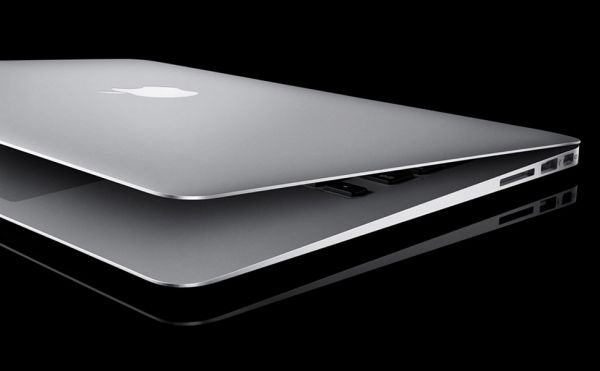 Uzoq vaqt o`z elektr manbai bilan ishlay oluvchi Apple MacBook Air