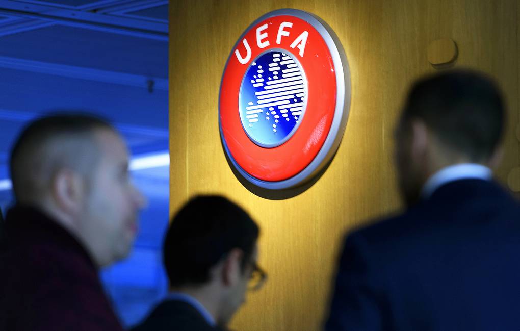ВОЗ рекомендовала УЕФА отменить международные турниры до конца 2021 года