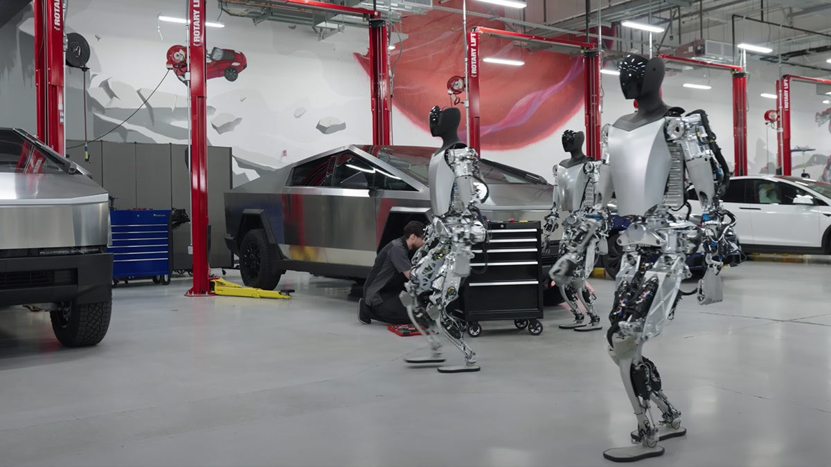 Стало известно, что робот ранил инженера на заводе Tesla