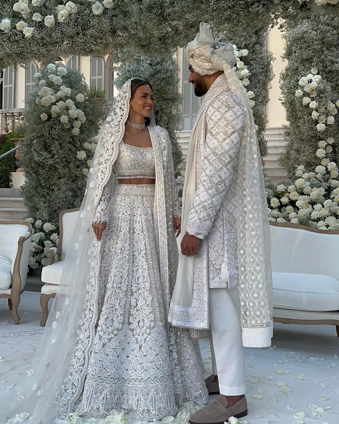 Миллиардер Умар Камани и Нада Адель сыграли свадьбу за £20 млн. На празднике выступила Мэрайя Кэри, а среди гостей была Наоми Кэмпбелл